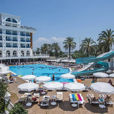 Palm World & Hotel *